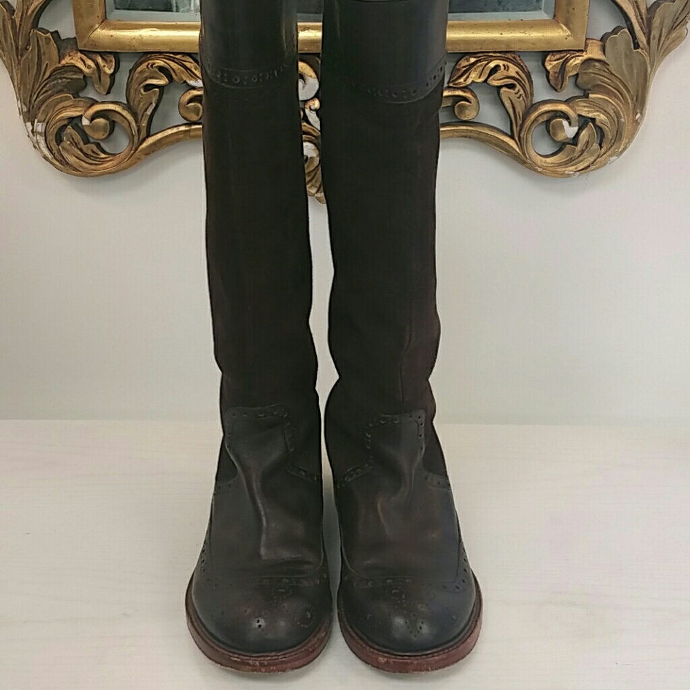 Marc Jacobs brown suede boots